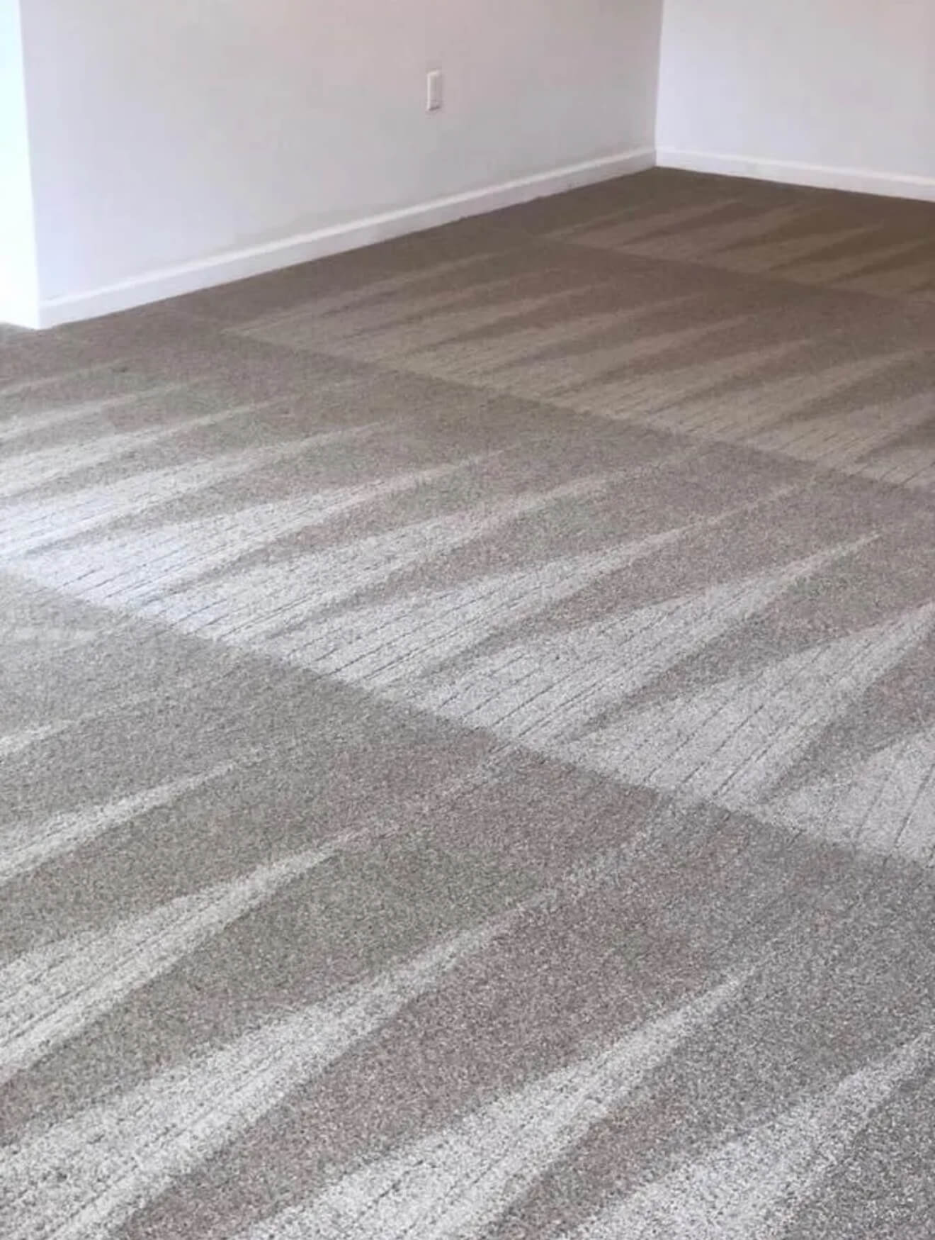 House cleaning services in Horsham - family enjoying a clean living room"